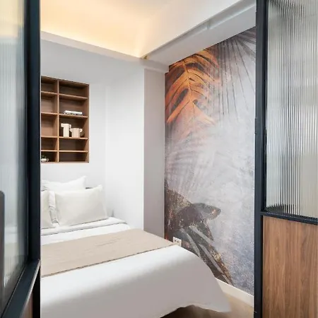 North By Urbanesq Cortina F Apartment *