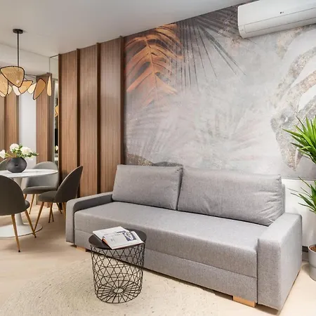 North By Urbanesq Cortina F Daire *