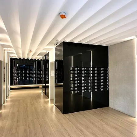 North By Urbanesq Cortina F *