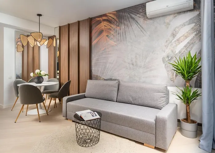 North By Urbanesq Cortina F Апартаменти *